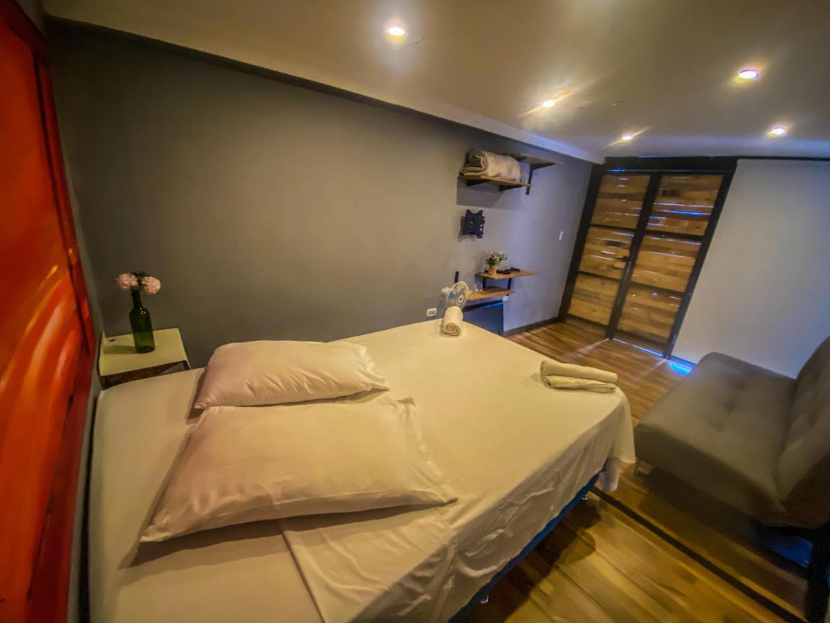 Fardo Hotel Boutique En Ibague - Zona G - Recepcion Digital 24H Екстериор снимка